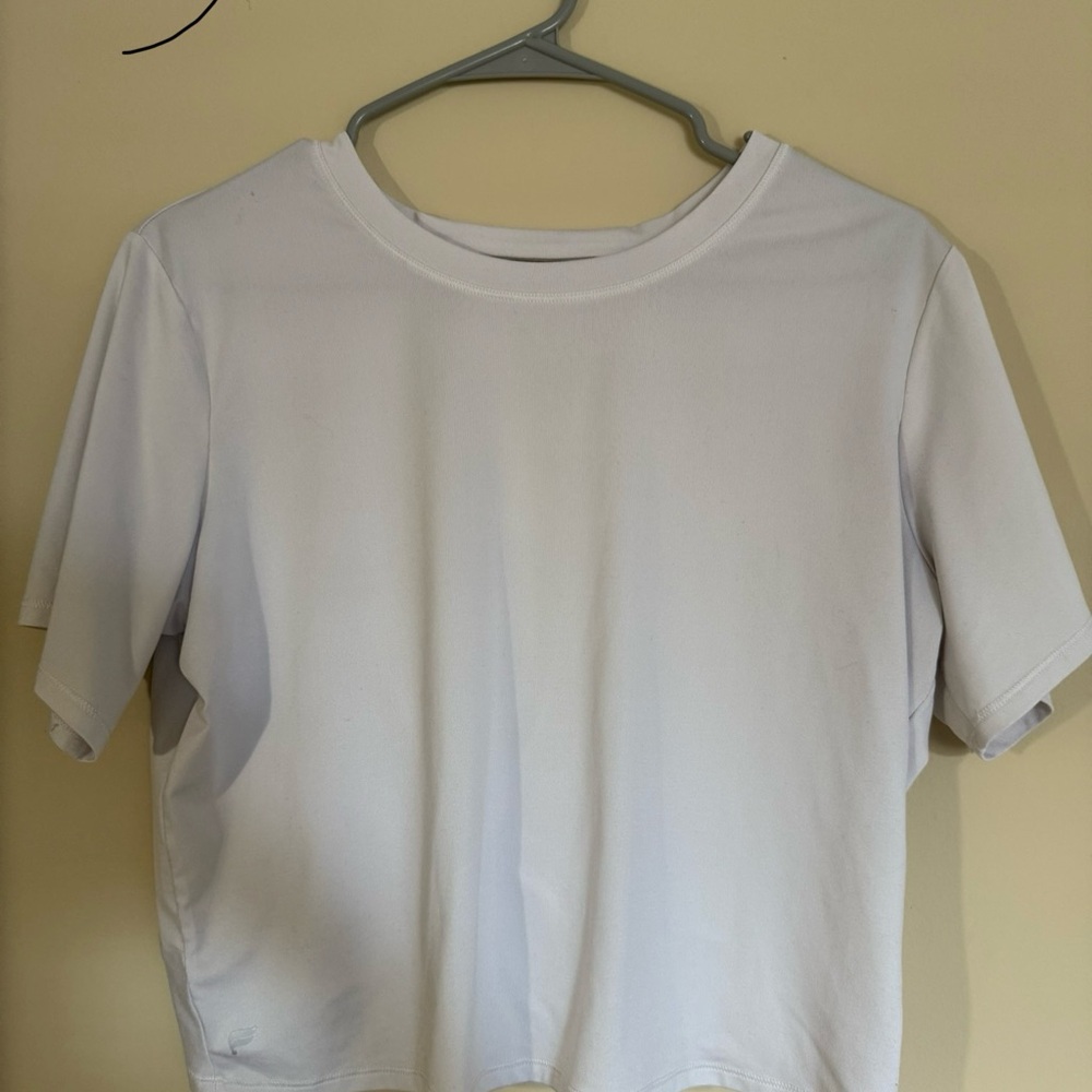 Fabletics Short Sleeve Tee in Classic White with Soft Fabric and Comfortable Fit